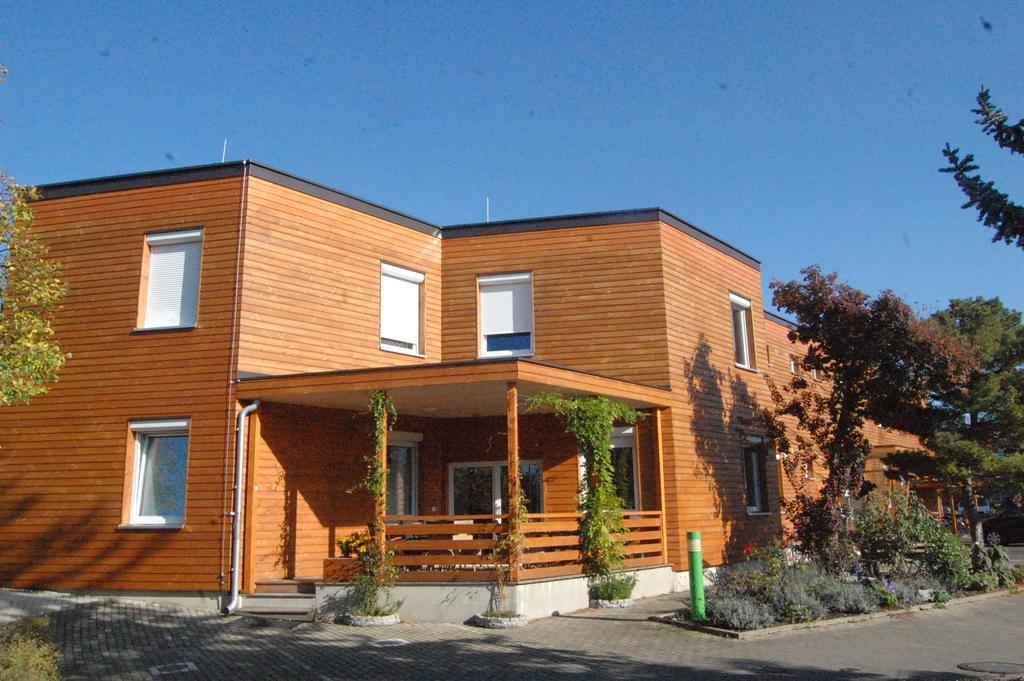 Greencity Boardinghouse Fribourg im Breisgau Extérieur photo